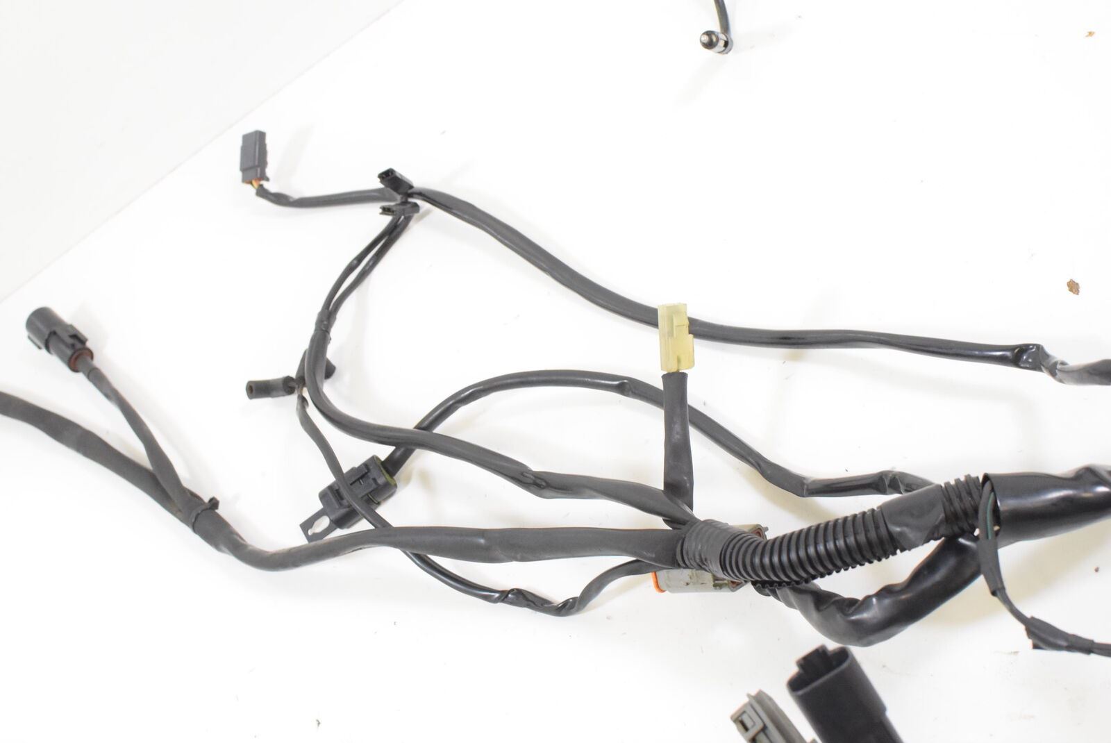 04 Harley Touring FLHTCUI Electra Glide UC Main Wiring Harness NO CUTS 70985-04 {{ shop.shopifyCountryName }} - Mototech271