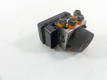 Load image into Gallery viewer, 2014 Harley FXDF Dyna Fat Bob Abs Brake Pump Pressure Module 48340-12 | Mototech271
