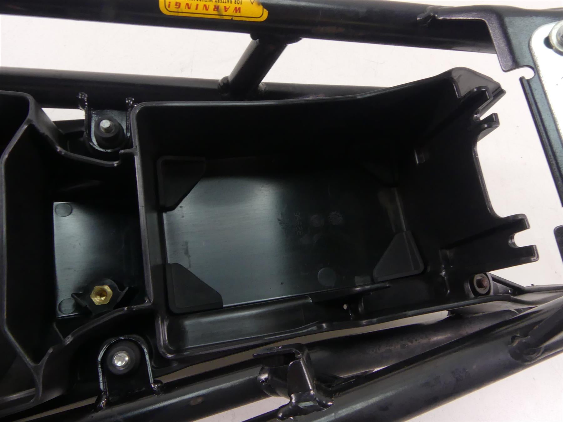 2012 Mv Agusta Brutale 1090 R Rear Sub Frame Subframe & Inner Fender 8000B5338 {{ shop.shopifyCountryName }} - Mototech271