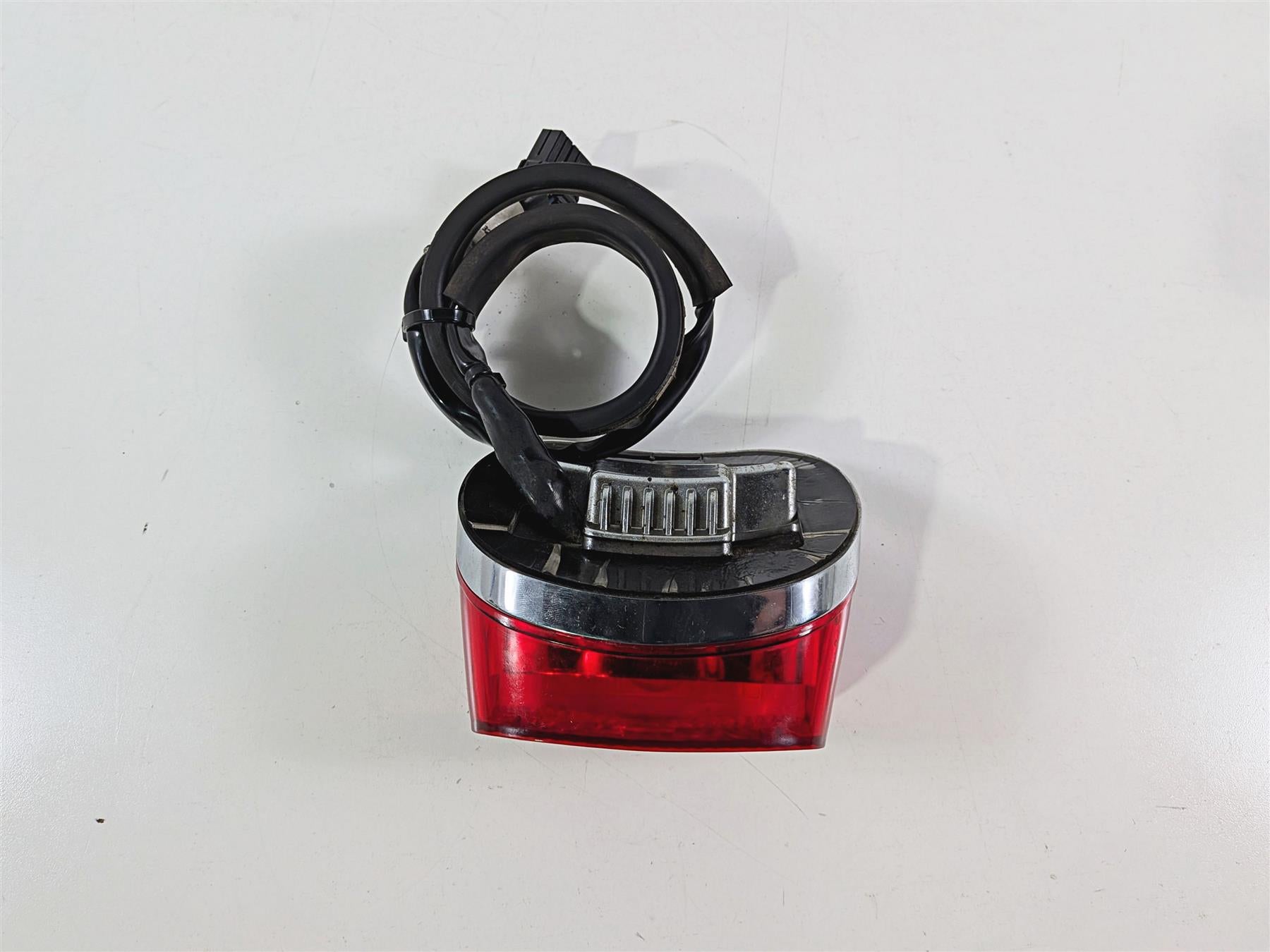 2011 Harley Touring FLHTCU CVO Electra Glide Taillight Tail Light Lamp 68369-03-Mototech271