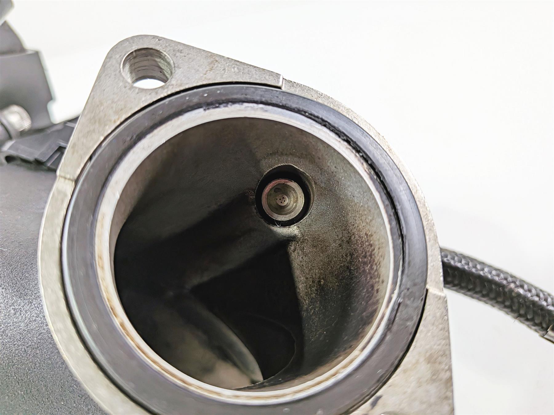 2016 Harley Touring FLHX Street Glide Throttle Body Fuel Injection 27200002 {{ shop.shopifyCountryName }} - Mototech271