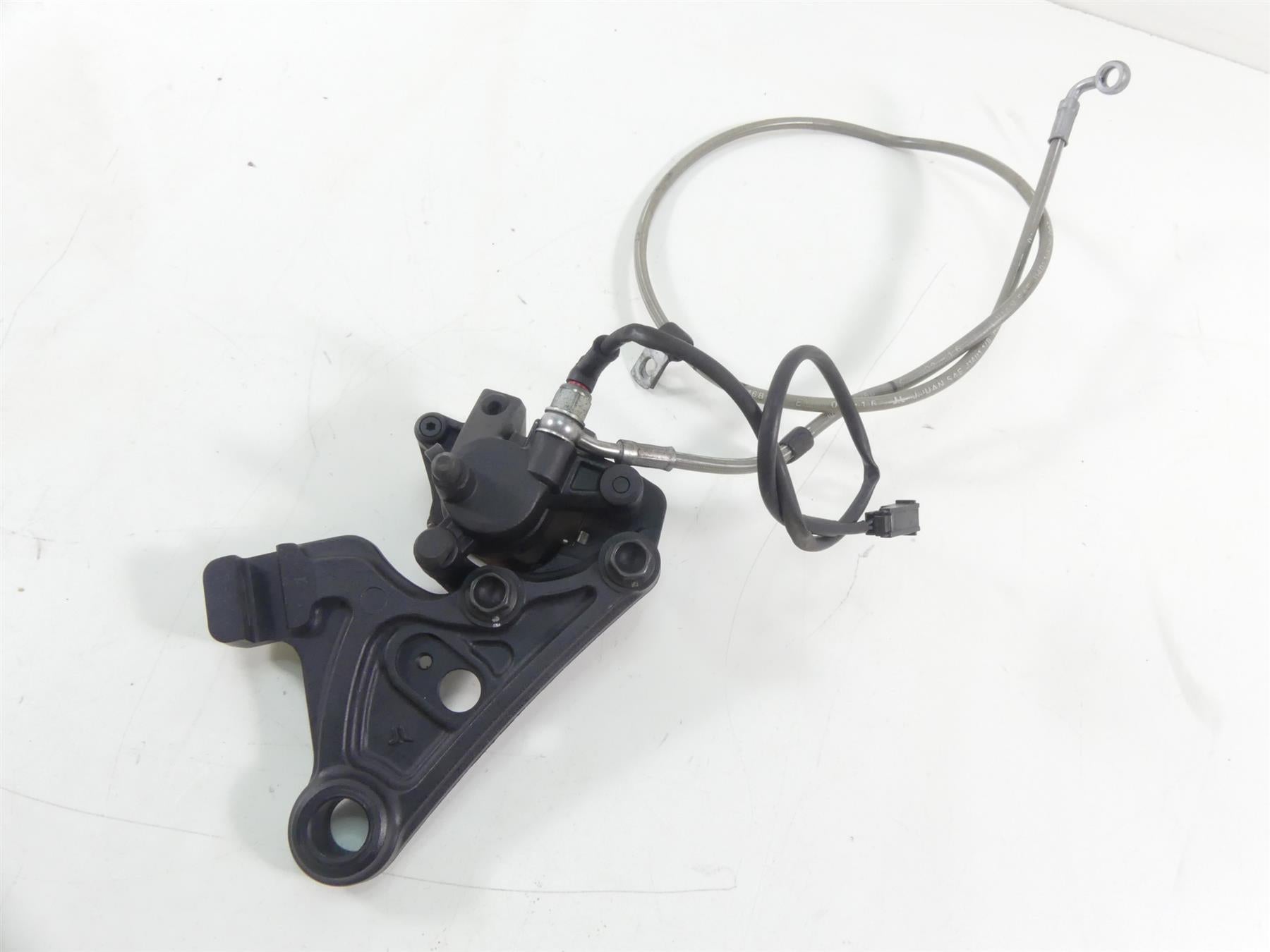 2017 Victory Octane 1200 Rear Brake Caliper + Line & Mount 1912701-468 {{ shop.shopifyCountryName }} - Mototech271