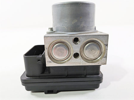 2023 BMW F850GS K81 Abs Pressure Pump Control Module Unit 34518393178 {{ shop.shopifyCountryName }} - Mototech271