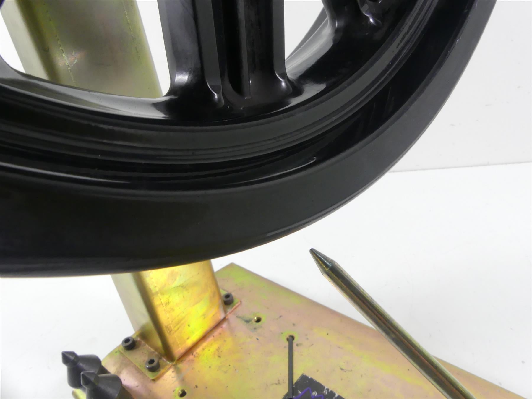 2016 Indian Chief Dark Horse Straight Front Wheel Rim 16x3.5 - Read 1522505 {{ shop.shopifyCountryName }} - Mototech271