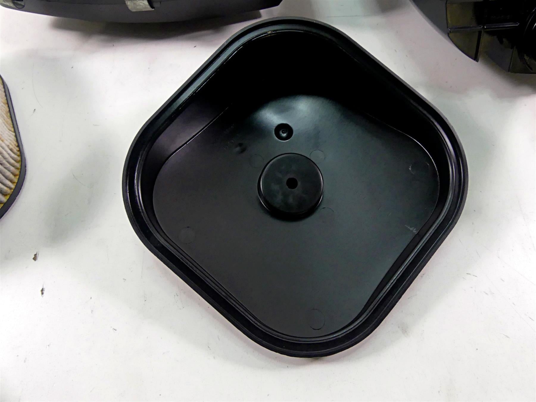 2015 Harley VRSCF Muscle V-Rod Air Box Cleaner Breather Filter Set 29435-05A {{ shop.shopifyCountryName }} - Mototech271