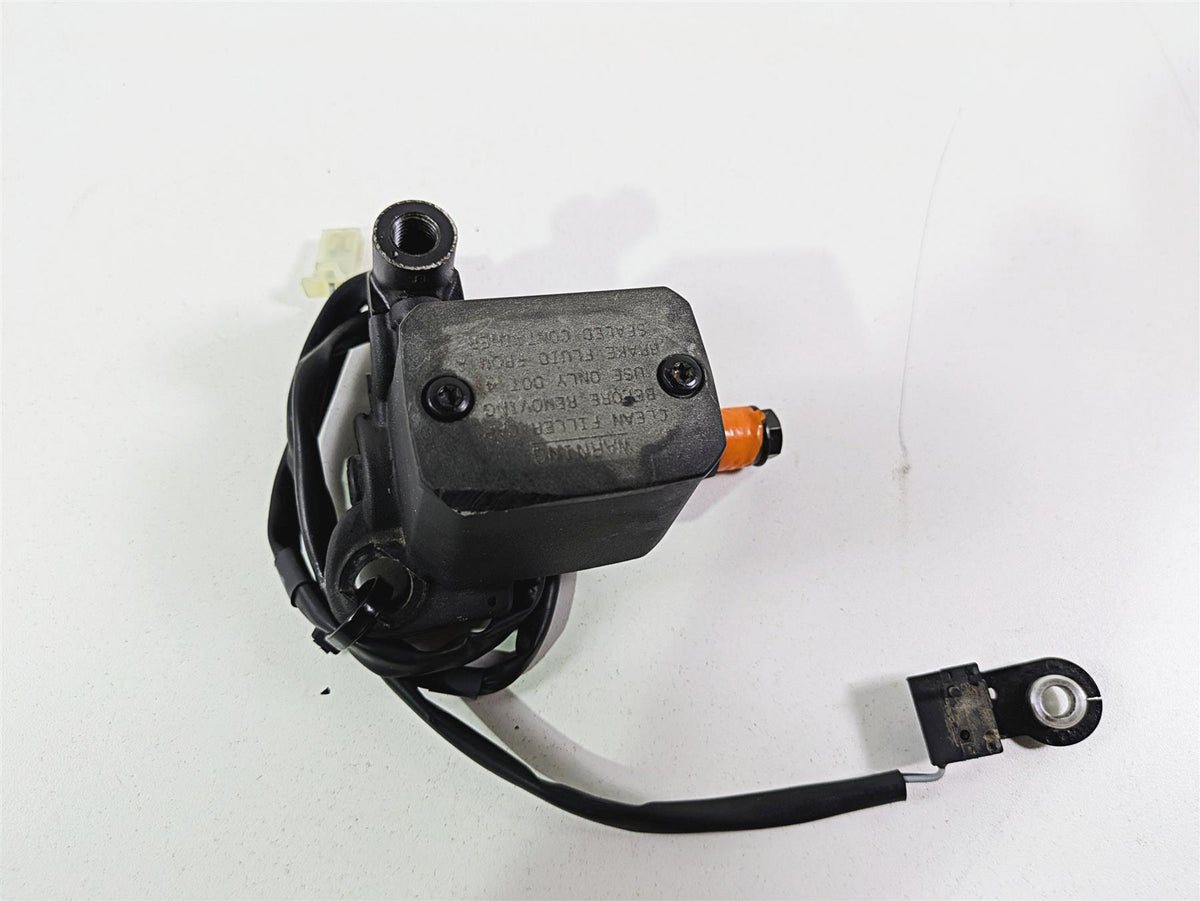 2018 Ducati Scrambler Desert Sled 800 Front Brake Master Cylinder Read 62440921B {{ shop.shopifyCountryName }} - Mototech271
