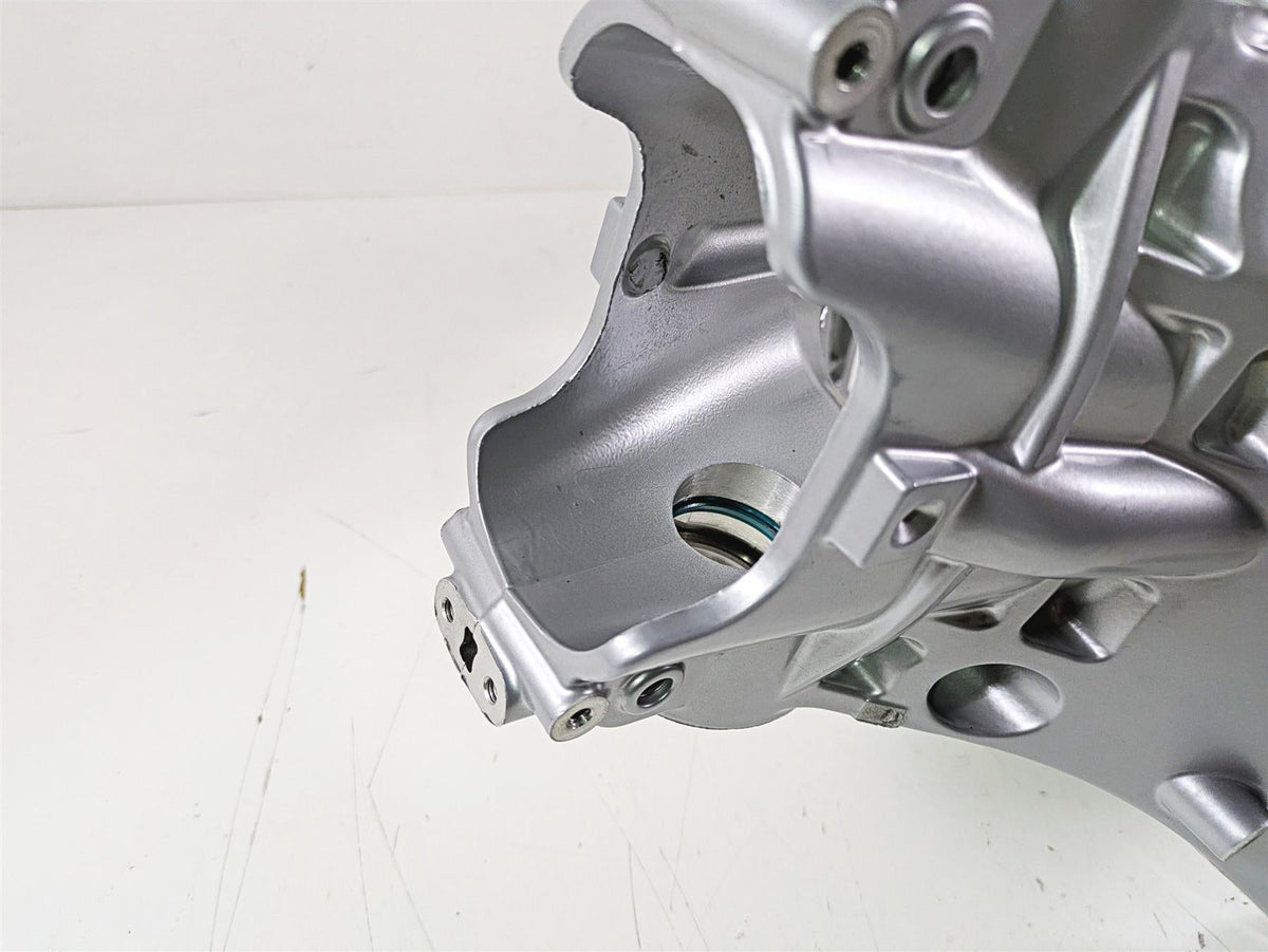 2021 Aprilia RS660 Main Frame Chassis & Front Plate With Salvage Texas Title 2B006475 {{ shop.shopifyCountryName }} - Mototech271