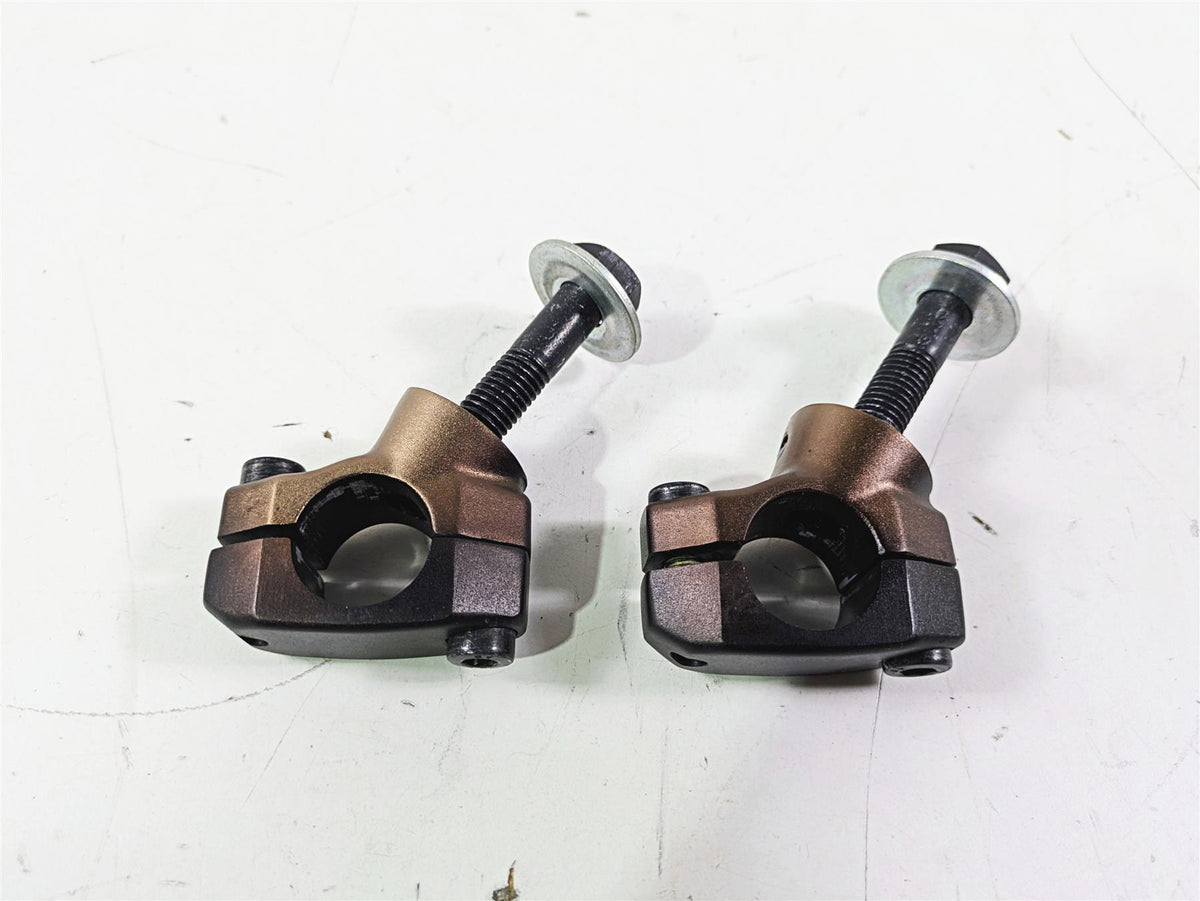 2012 Victory Cross Country Handlebar Holder Riser Set 5136704 5136703 {{ shop.shopifyCountryName }} - Mototech271