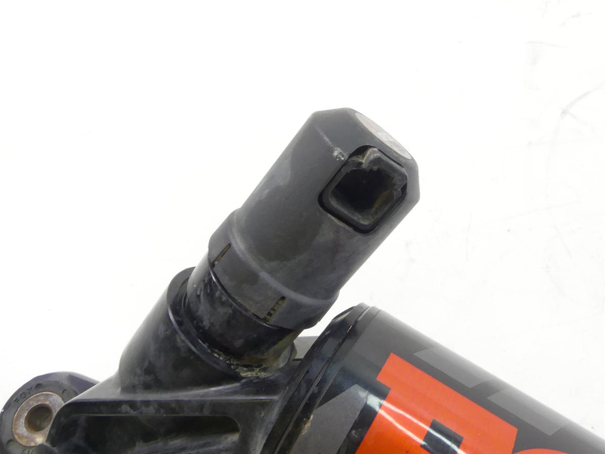 2018 Polaris RZR1000 XP EPS Turbo Dynamix Front Right Fox Shock Damper 7044772 {{ shop.shopifyCountryName }} - Mototech271