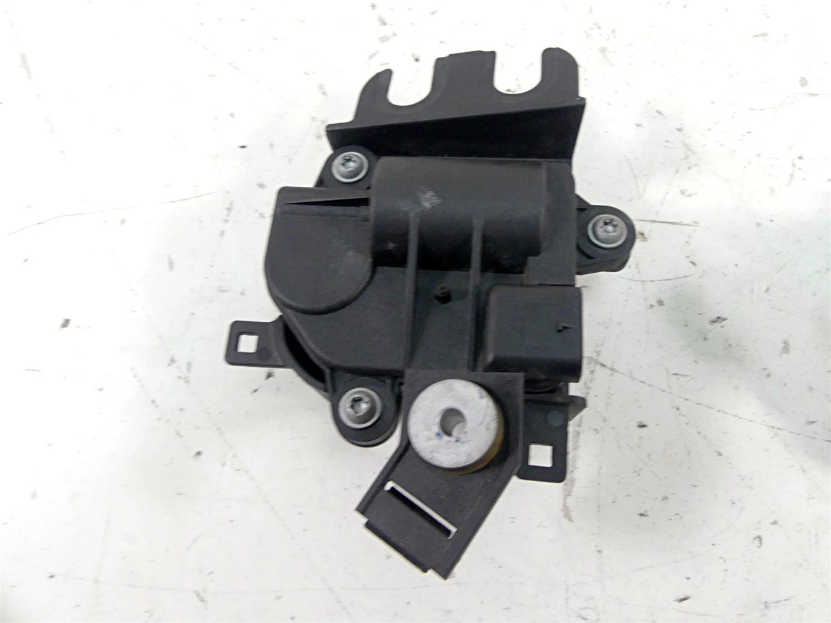 2018 BMW S1000RR K46 Exhaust Actuator Servo Motor Set 18517722614 18519443059 {{ shop.shopifyCountryName }} - Mototech271