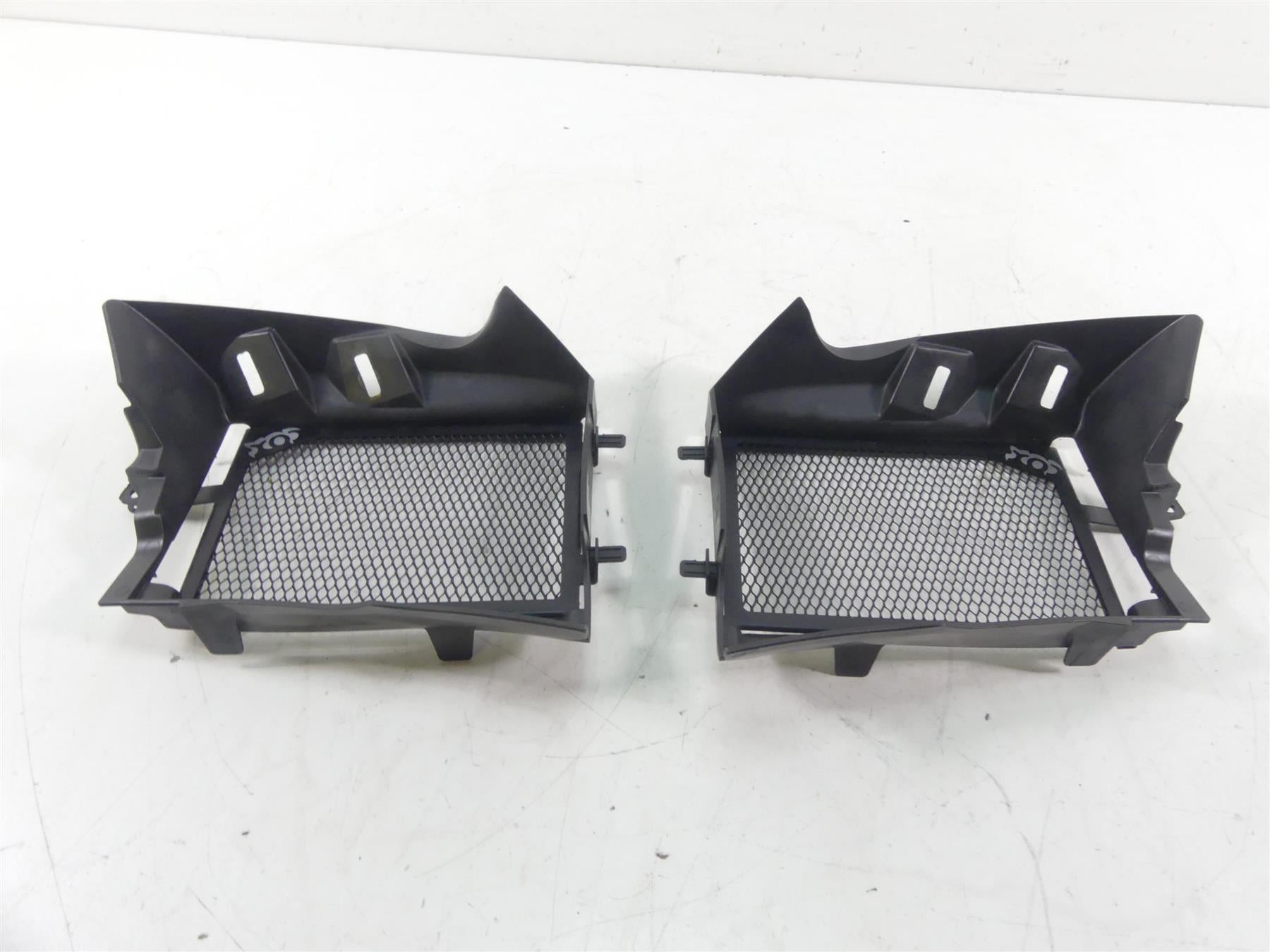2017 BMW R1200GS GSW K50 Cox Racing Radiator Protection Guard Grille 1079556 {{ shop.shopifyCountryName }} - Mototech271