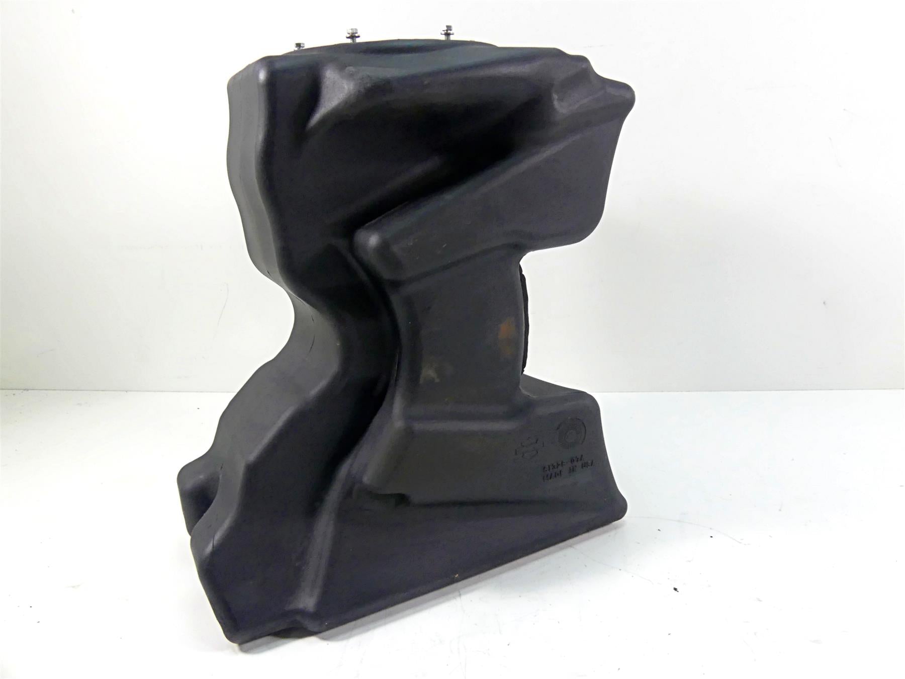 2013 Harley VRSCF Muscle Vrod Plastic Fuel Gas Petrol Tank Reservoir 61328-07A {{ shop.shopifyCountryName }} - Mototech271