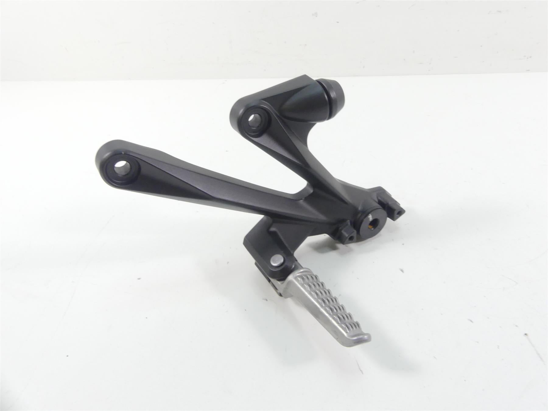 2019 Kawasaki ZX1400 ZX-14R Ninja Left Rear Passenger Footpeg 35063-0782-18R {{ shop.shopifyCountryName }} - Mototech271