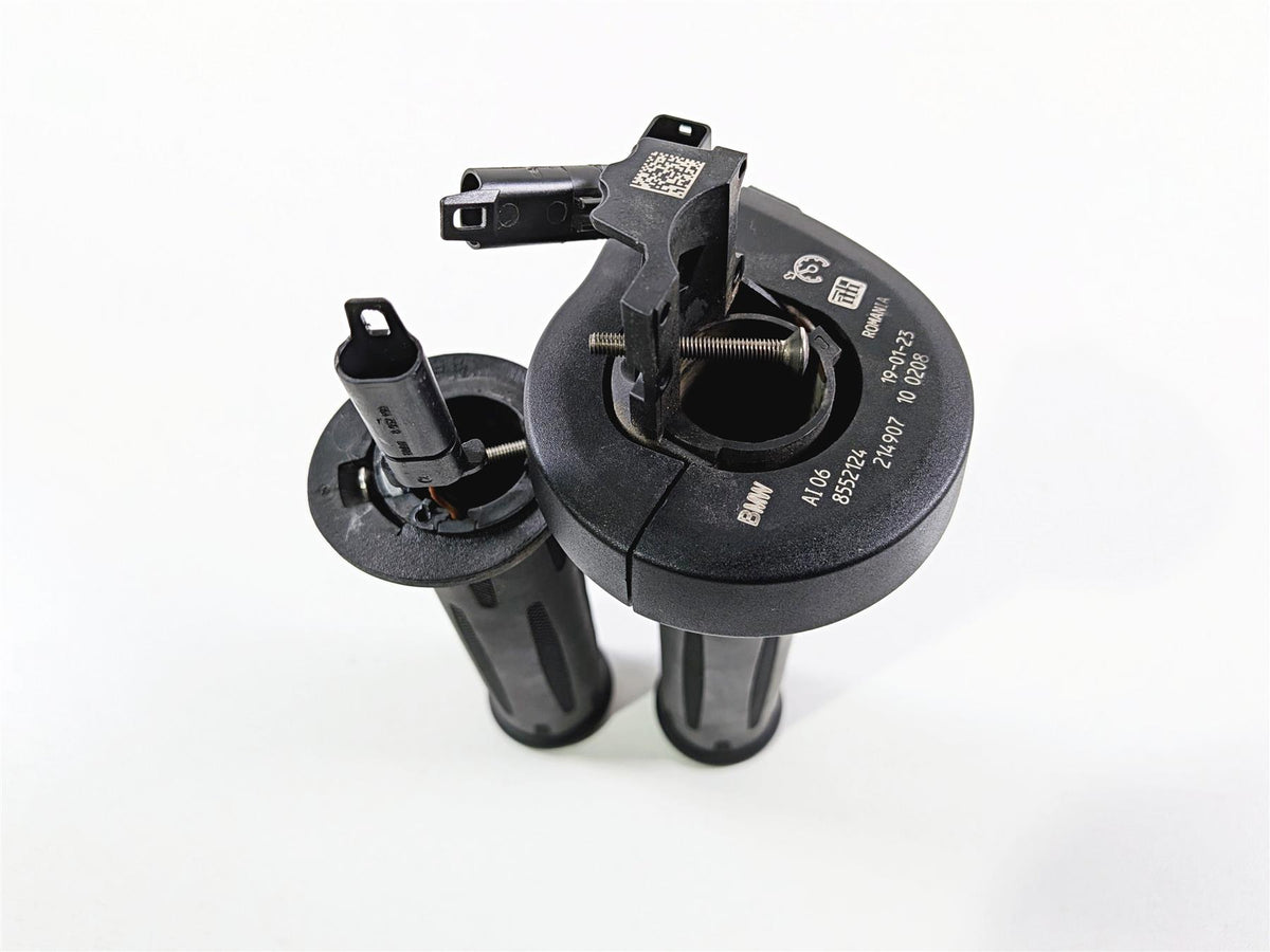 2023 BMW R1250RT RTP K52 Heated Left Right Hand Grip Set 61318549455 61318552124 {{ shop.shopifyCountryName }} - Mototech271