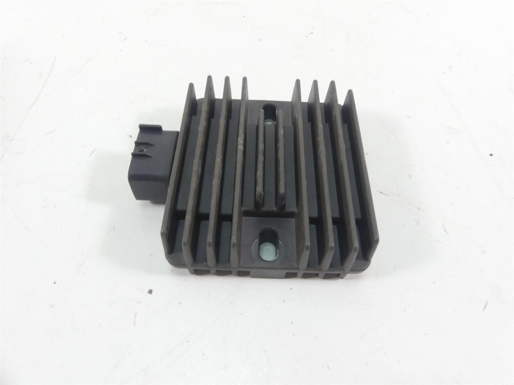 2017 Yamaha Waverunner VX 1050 CS Rectifier Voltage Regulator 6D3-81960-00-00 {{ shop.shopifyCountryName }} - Mototech271