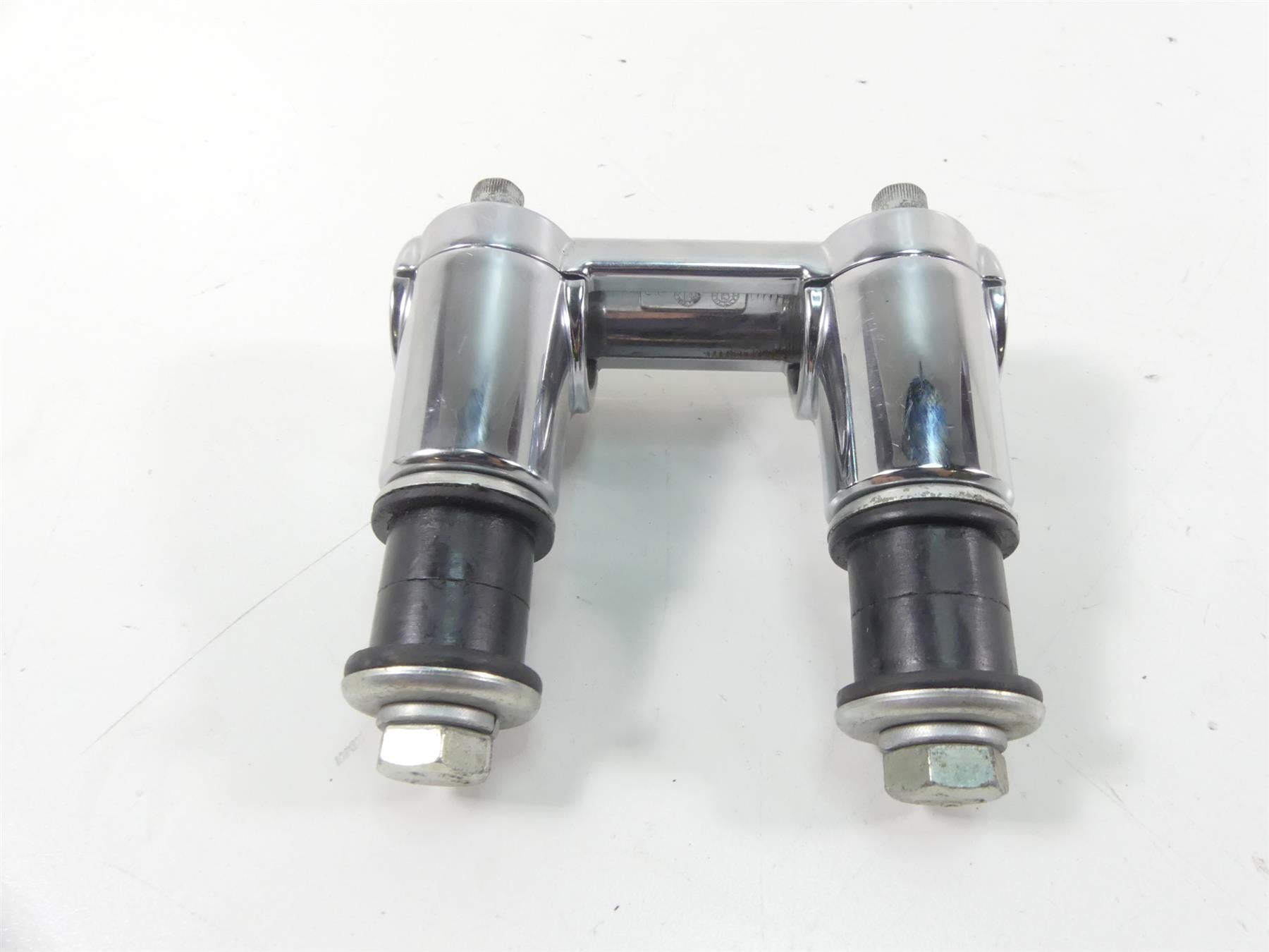 2015 Harley FLS Softail Slim Handlebar Riser Holder Mount Set 56998-09 {{ shop.shopifyCountryName }} - Mototech271