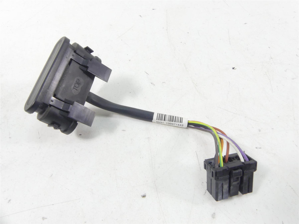 2013 Harley Touring FLHX Street Glide Indicator Blinker Oil Lights 68789-96B {{ shop.shopifyCountryName }} - Mototech271
