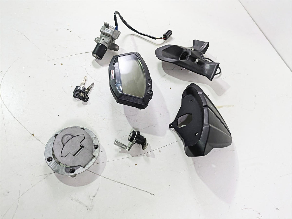 2008 Ducati SBK 1098 S Speedometer Ignition Switch Key Set 10k 40610603A {{ shop.shopifyCountryName }} - Mototech271