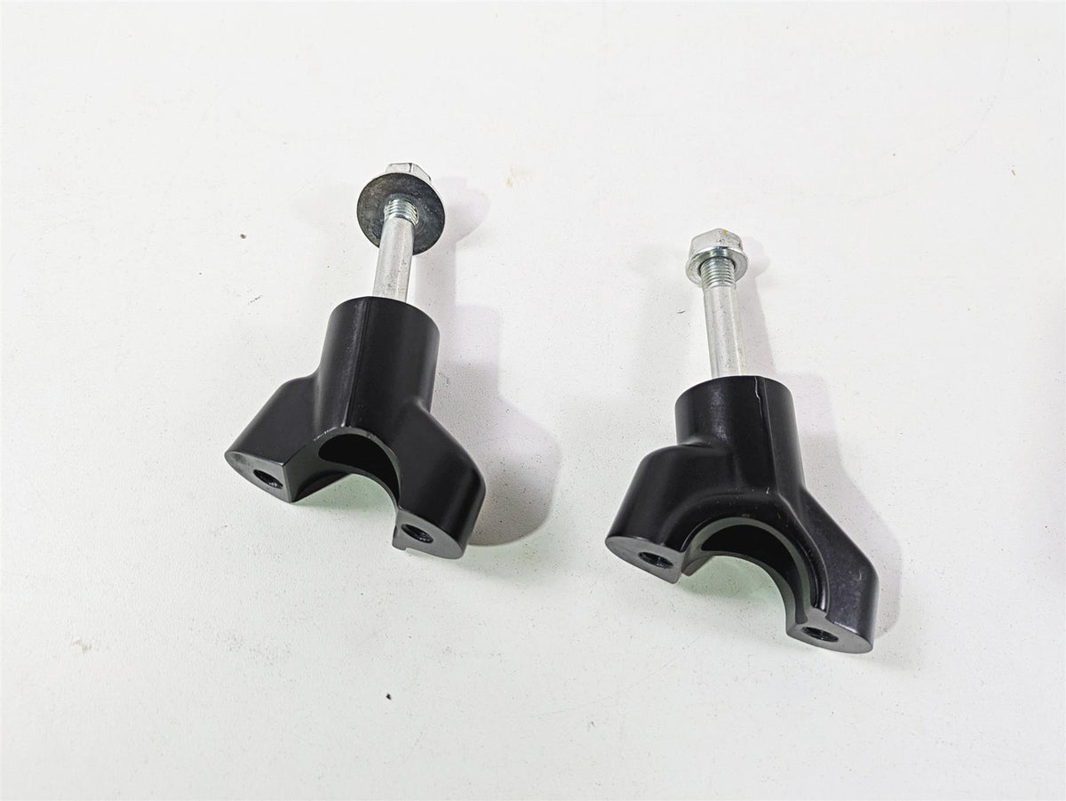 2022 Ducati Hypermotard 950 Lower Handlebar Riser Holder Set 360Z2681AA {{ shop.shopifyCountryName }} - Mototech271