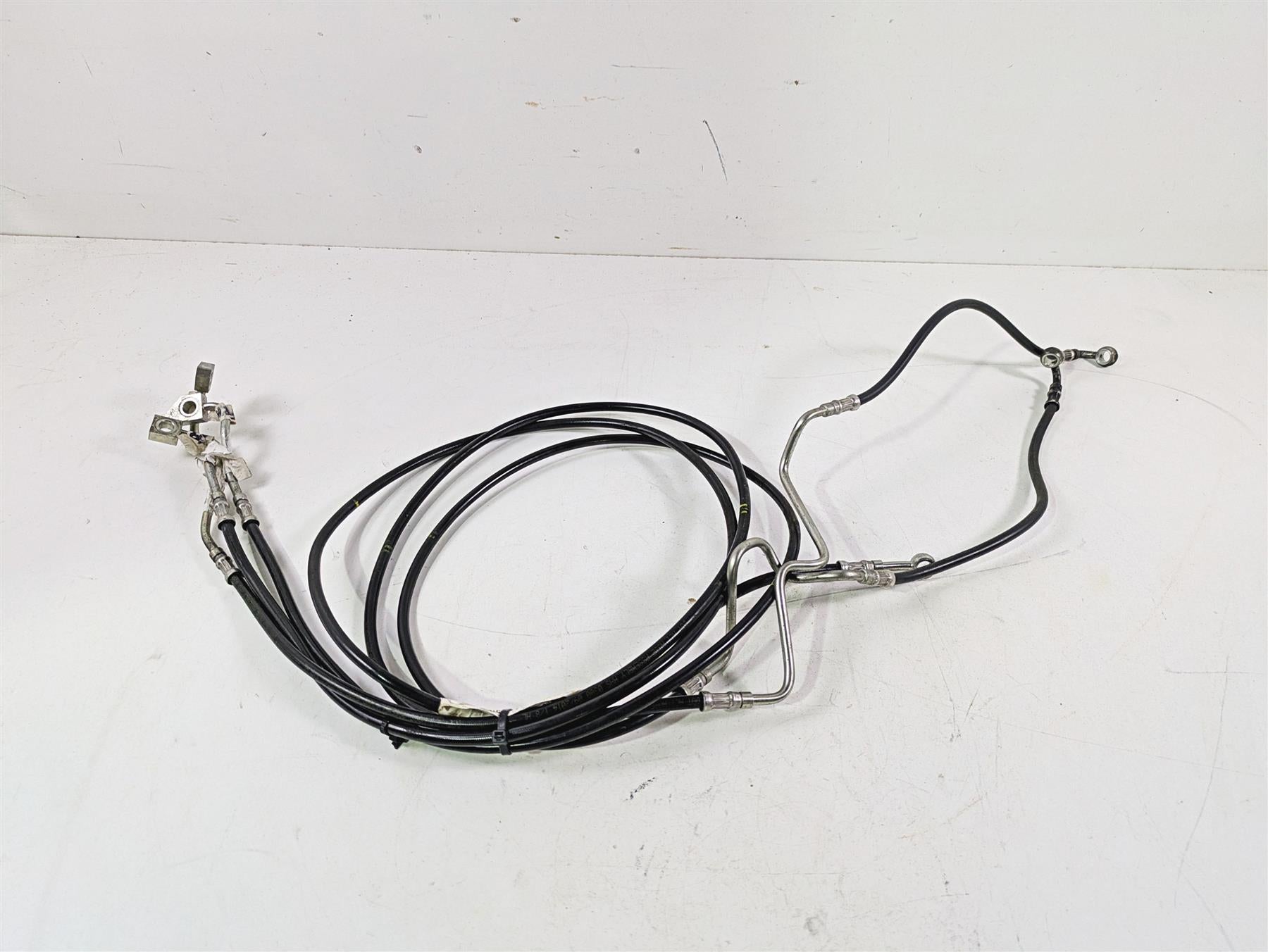 2015 Harley Touring FLHTKL Electra Glide Front Abs Brake Line Hose Set 41800544