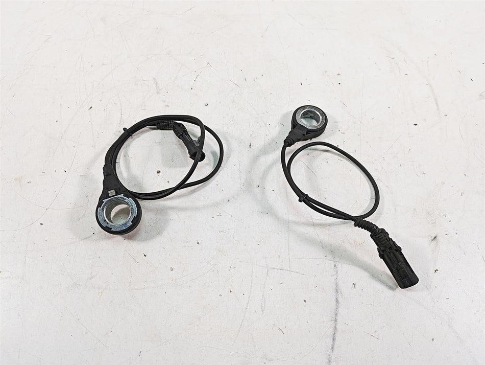 2013 Harley Softail FLSTFB Fat Boy Lo Front Rear Speed Sensor Set 40982-11 {{ shop.shopifyCountryName }} - Mototech271