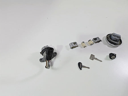2008 Kawasaki VN1600 Vulcan Nomad Ignition Switch Key Lock Set 27045-5285 {{ shop.shopifyCountryName }} - Mototech271