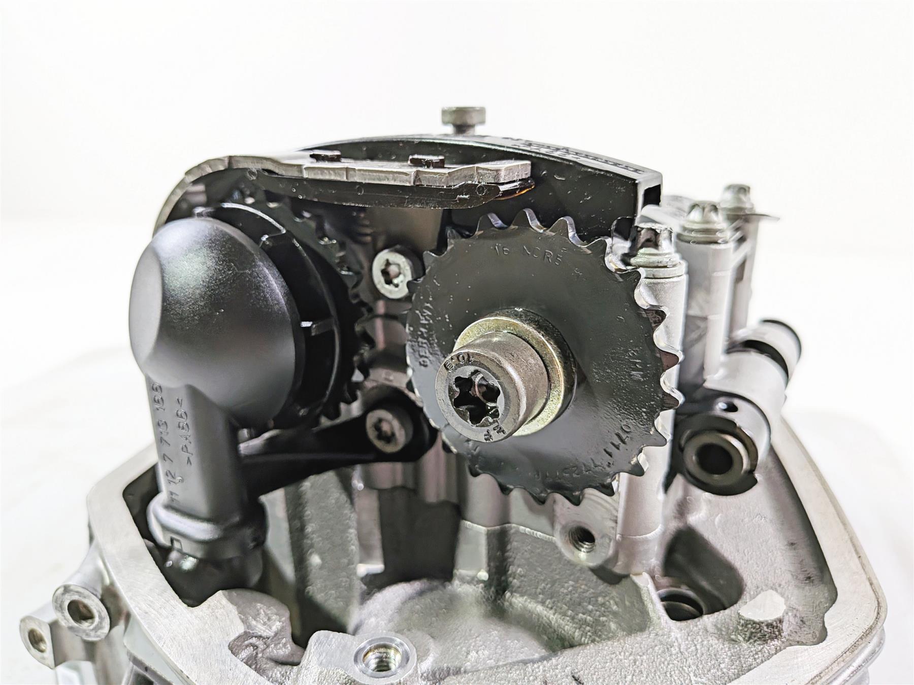 2012 BMW R1200R K27 Left Cylinderhead Cylinder Head 7723603 11127724475 {{ shop.shopifyCountryName }} - Mototech271
