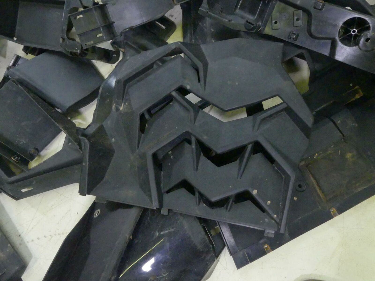 2018 Can Am Maverick X3 X DS Turbo R Plastic Body Fairings Covers Set 705009508 {{ shop.shopifyCountryName }} - Mototech271