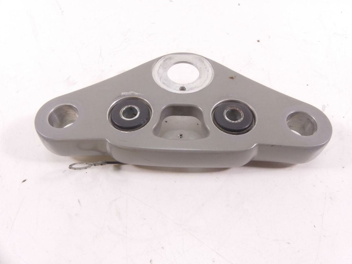 2009 Harley FXCW Softail Rocker Upper Triple Tree Steering Clamp 46705-08 {{ shop.shopifyCountryName }} - Mototech271