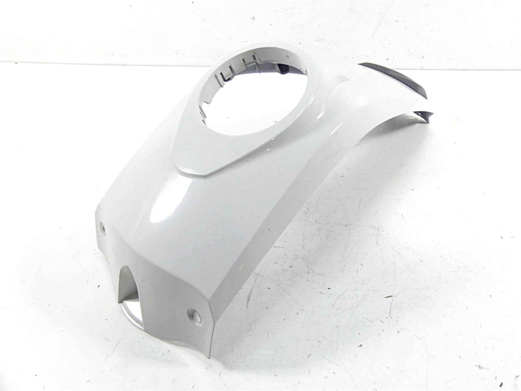 2015 BMW R1200GS GSW K50 Center Fuel Gas Petrol Tank Cover Cowl 46618533664 {{ shop.shopifyCountryName }} - Mototech271