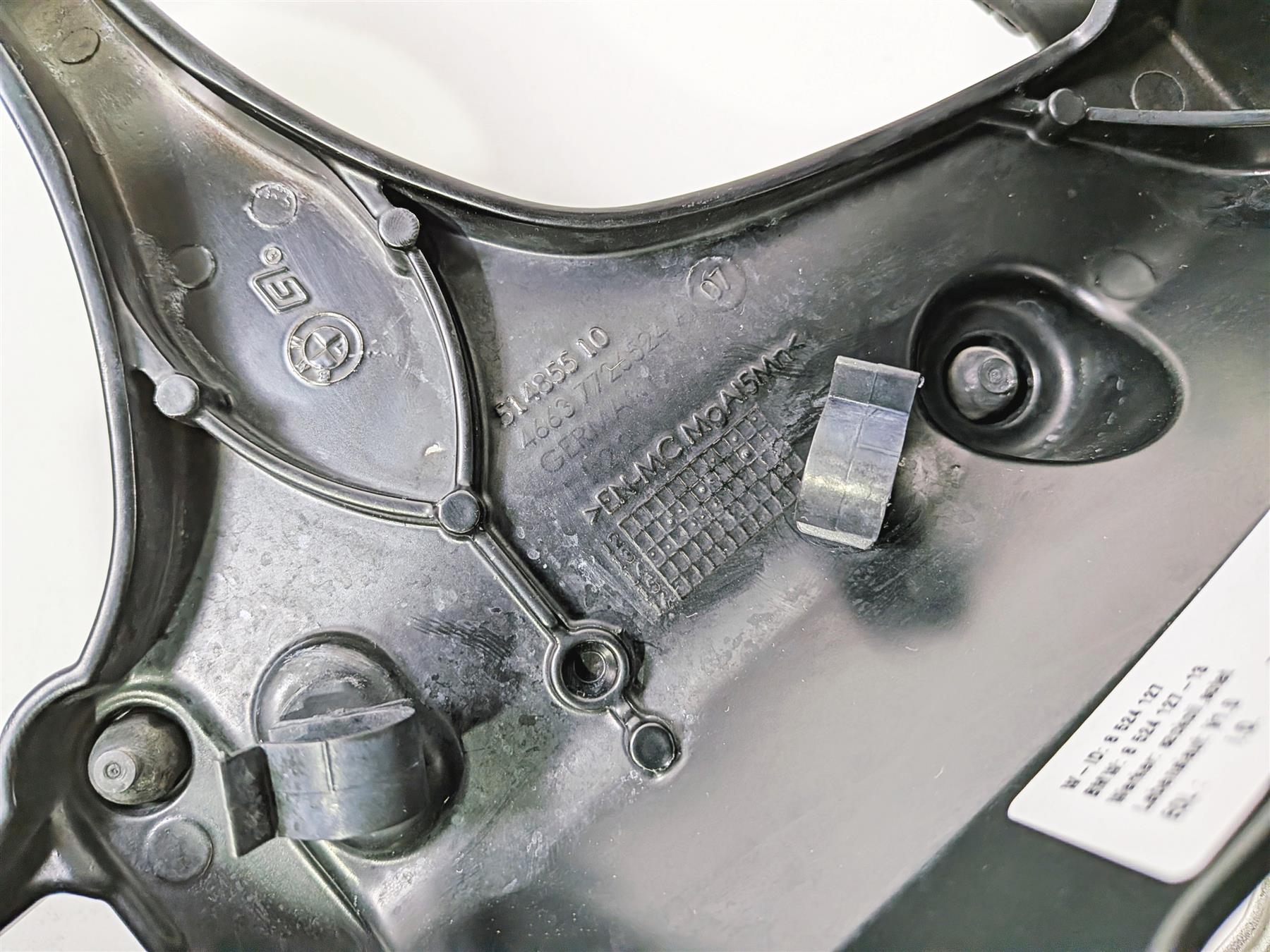 2015 BMW R1200GS K50 Front Windshield Adjustment Mount 46637726524 {{ shop.shopifyCountryName }} - Mototech271