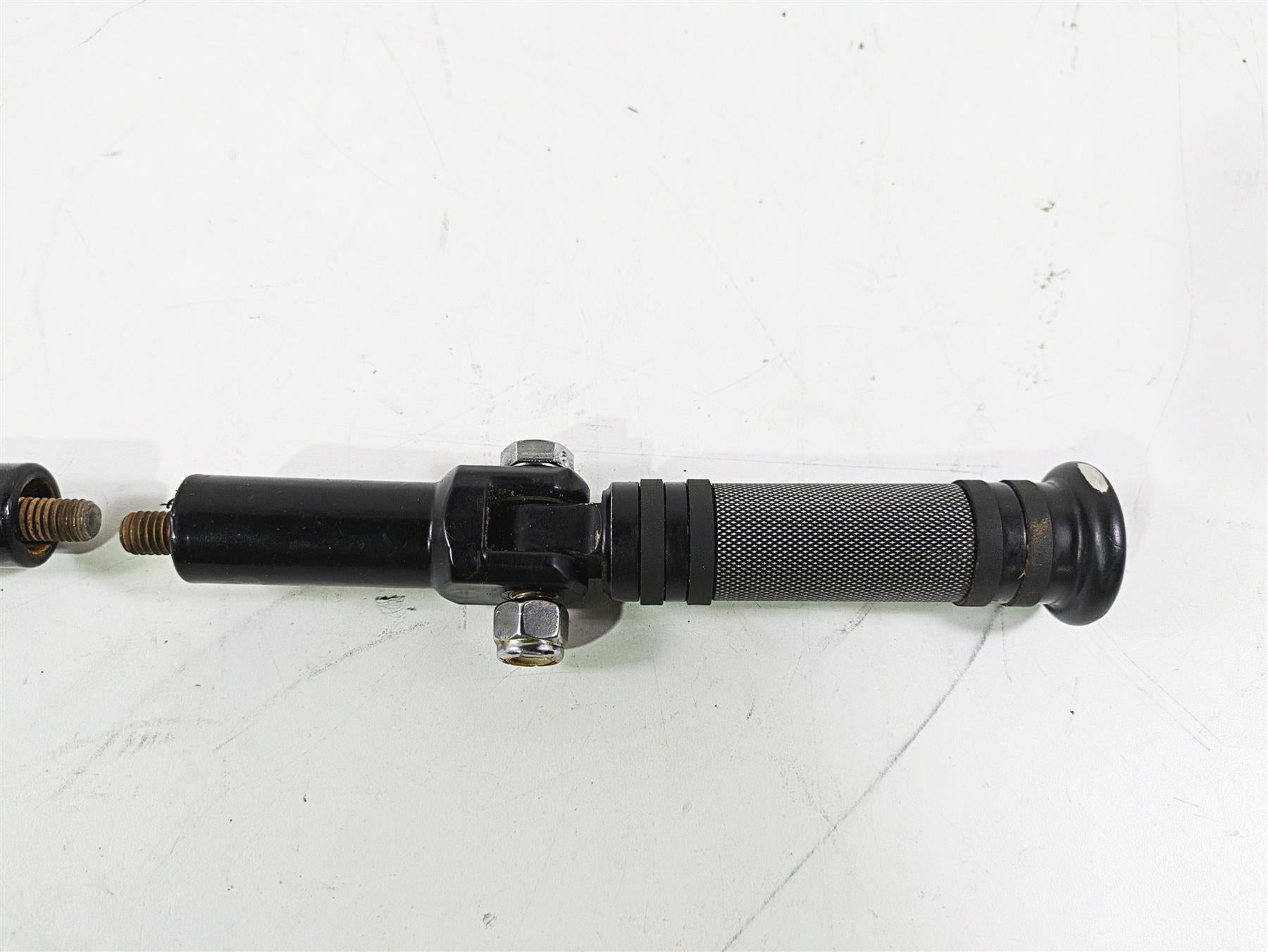 2008 Harley FLSTSB Cross Bones Diamond Black Passenger Footpeg Set 50911-08A {{ shop.shopifyCountryName }} - Mototech271