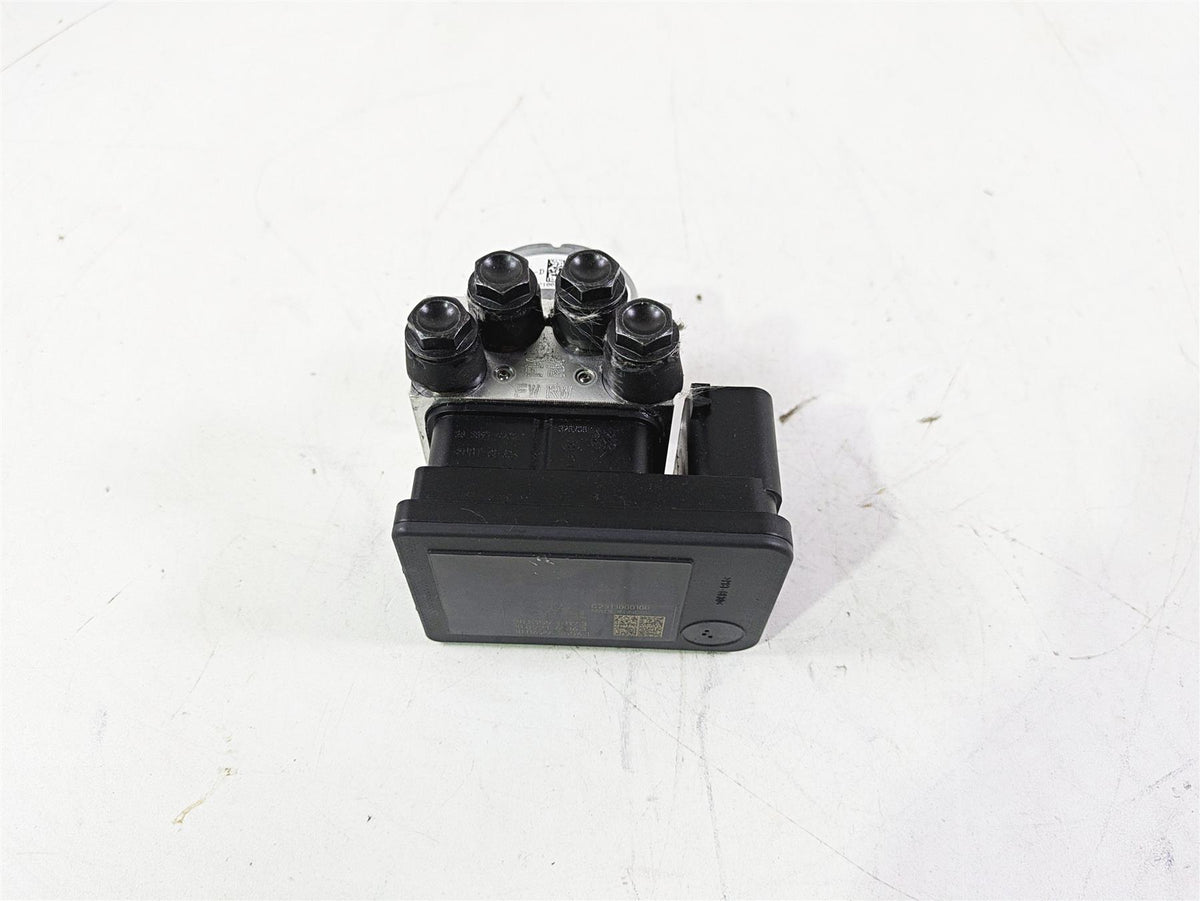 2023 BMW G310R K03 Abs Brake Module Pump Unit Module 34511542798 {{ shop.shopifyCountryName }} - Mototech271