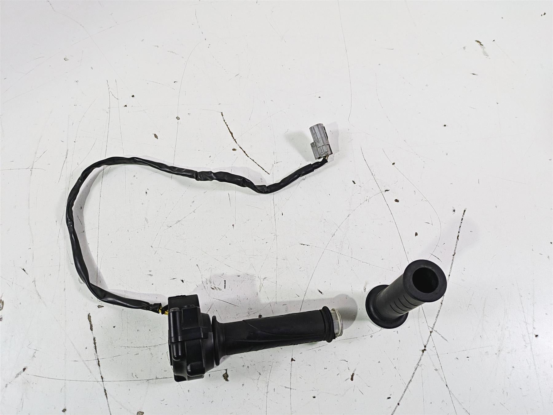 2017 Ducati Monster 1200 S Ride By Wire Throttle Grip 66020093B {{ shop.shopifyCountryName }} - Mototech271