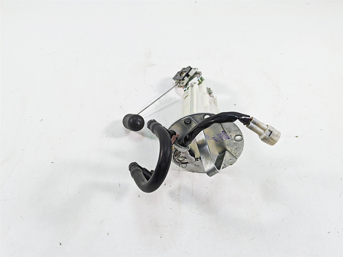 2022 Suzuki GSXR 750 Fuel Gas Petrol Pump -Tested -Video 15100-14J01 {{ shop.shopifyCountryName }} - Mototech271