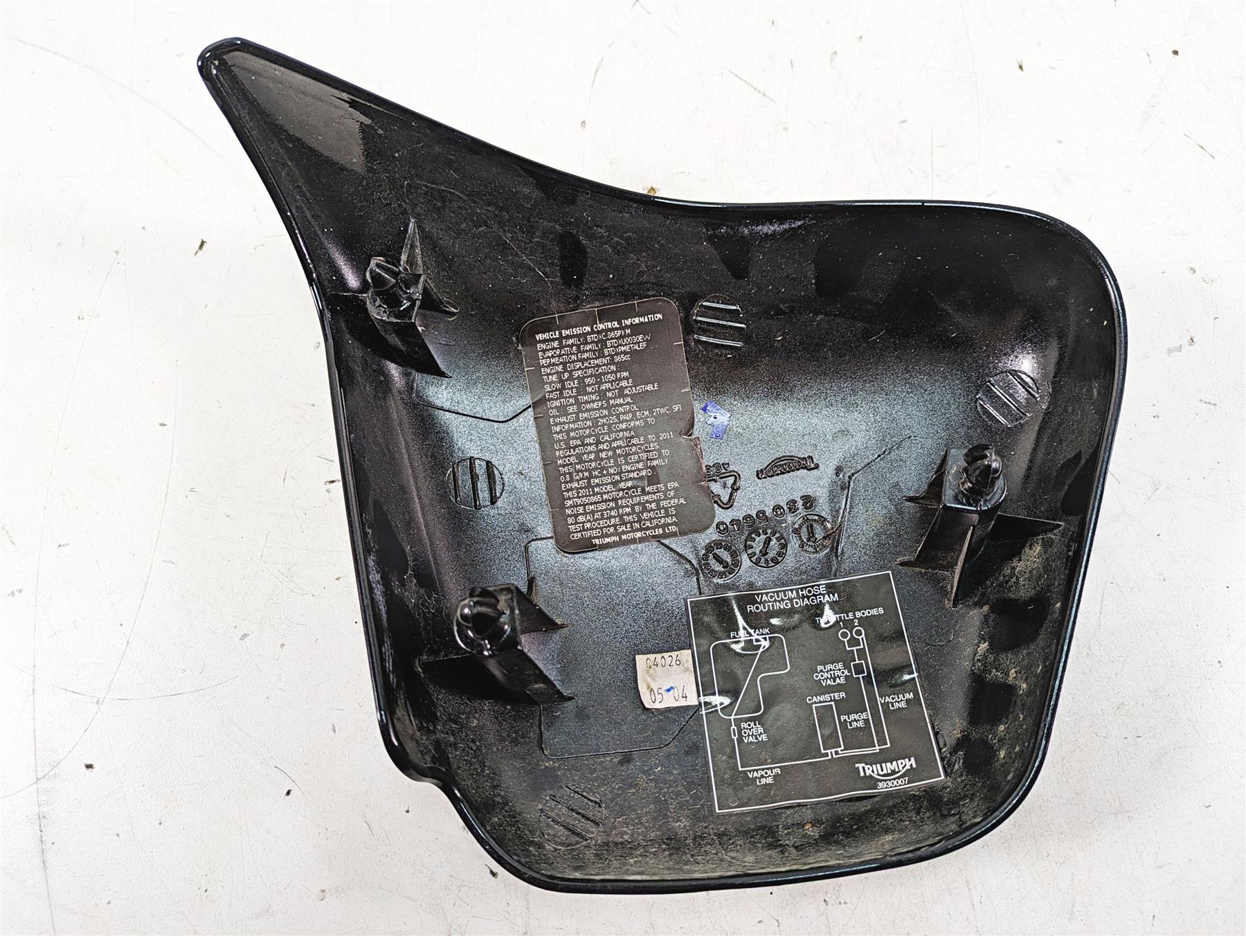 2011 Triumph America Right Side Cover Fairing Cowl T2305640 {{ shop.shopifyCountryName }} - Mototech271
