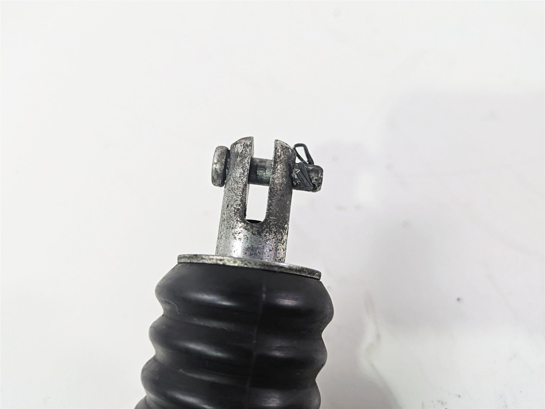 2001 Harley Touring FLHX Street Glide Rear Brake Master Cylinder 41755-99F {{ shop.shopifyCountryName }} - Mototech271