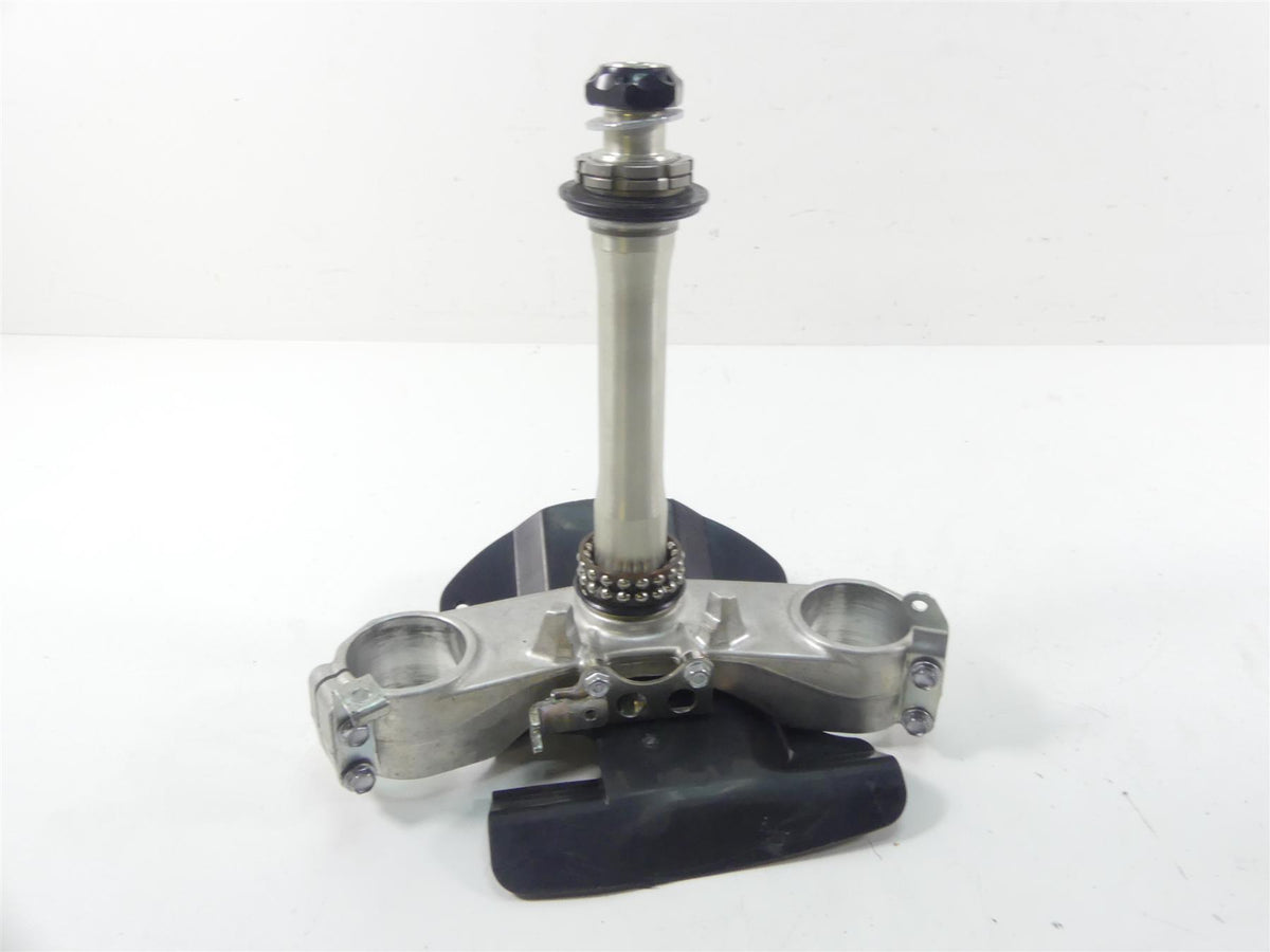 2019 Kawasaki ZX1400 ZX-14R Ninja Lower Triple Tree Steering Clamp 44037-0039 {{ shop.shopifyCountryName }} - Mototech271