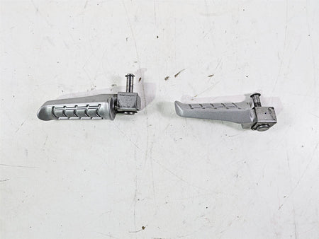 2023 BMW G310R K03 Rear Passenger Footpegs 46718553973 46718553974 {{ shop.shopifyCountryName }} - Mototech271