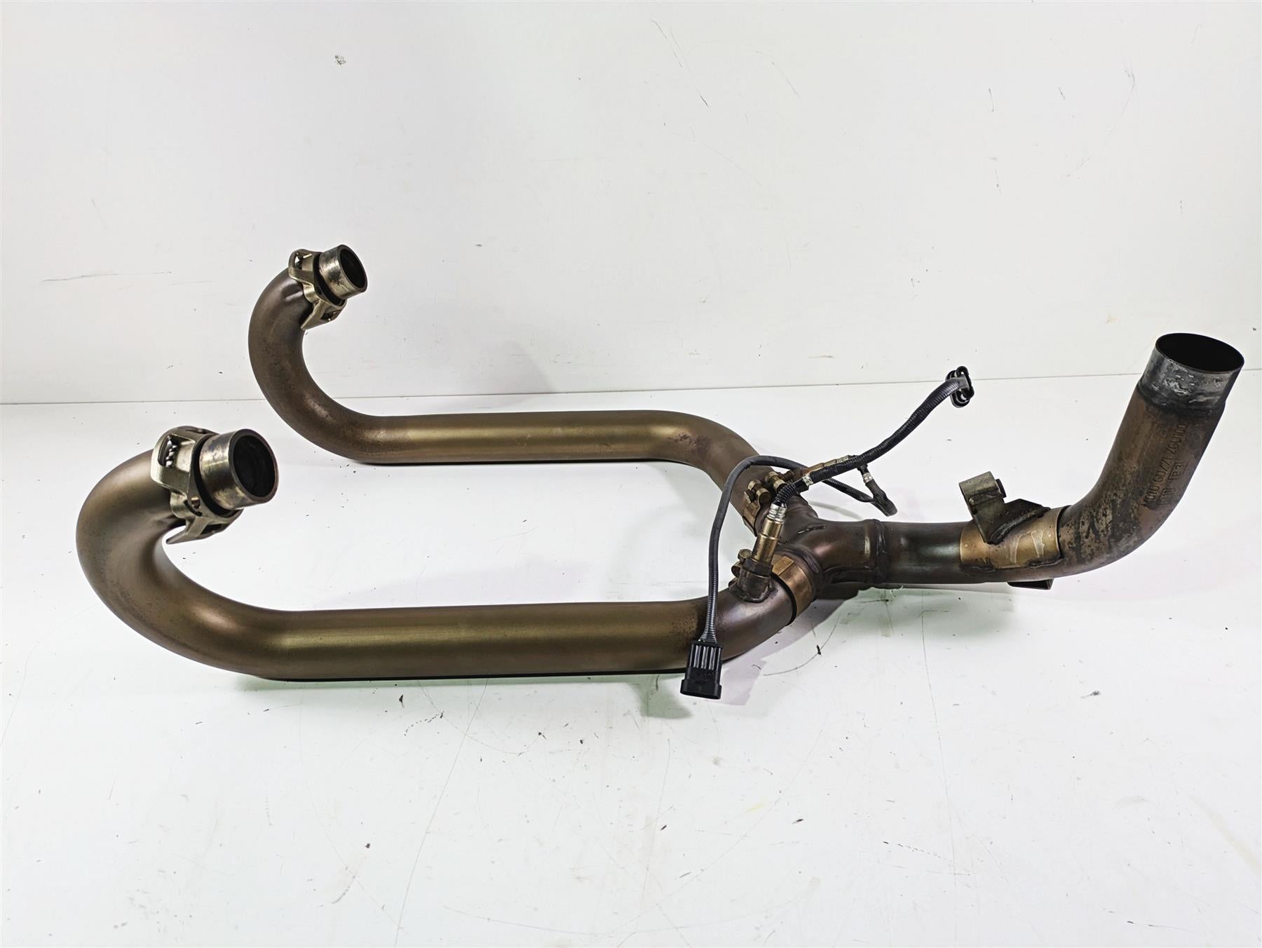2016 Moto Guzzi Stelvio 1200 8V NTX Exhaust Header & Midpipe Set 897622 897623 {{ shop.shopifyCountryName }} - Mototech271