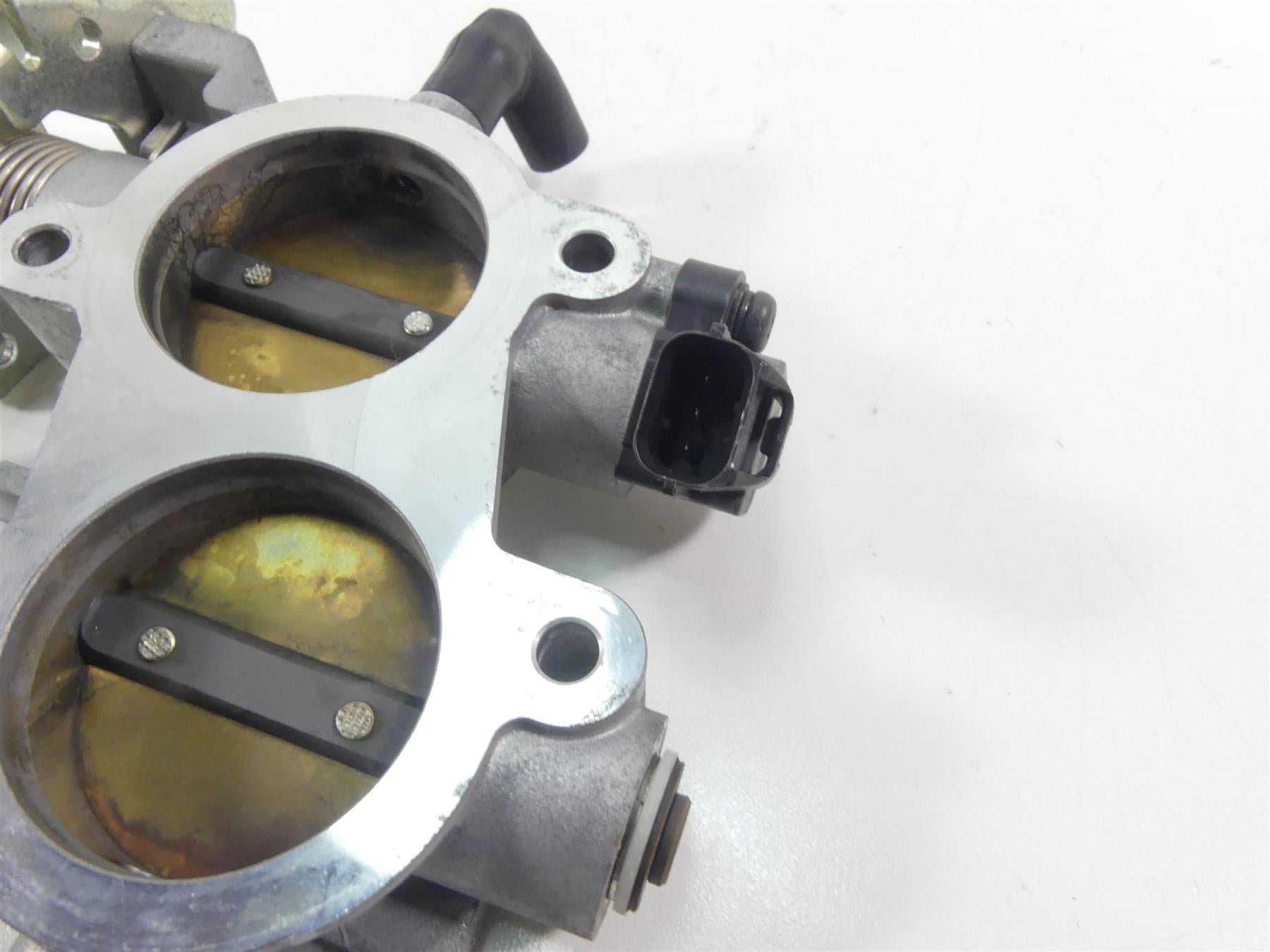 2015 Victory Cross Country Tour Throttle Body Fuel Injection Set 1205085 {{ shop.shopifyCountryName }} - Mototech271