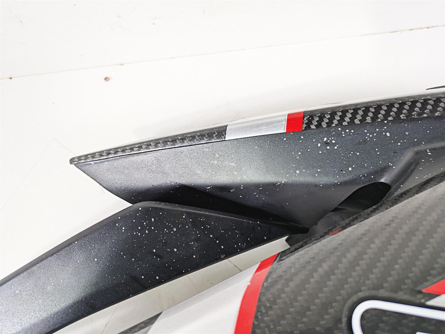 2020 Triumph Daytona 765 Moto2 Right Main Side Carbon Cover Fairing T2309798 {{ shop.shopifyCountryName }} - Mototech271