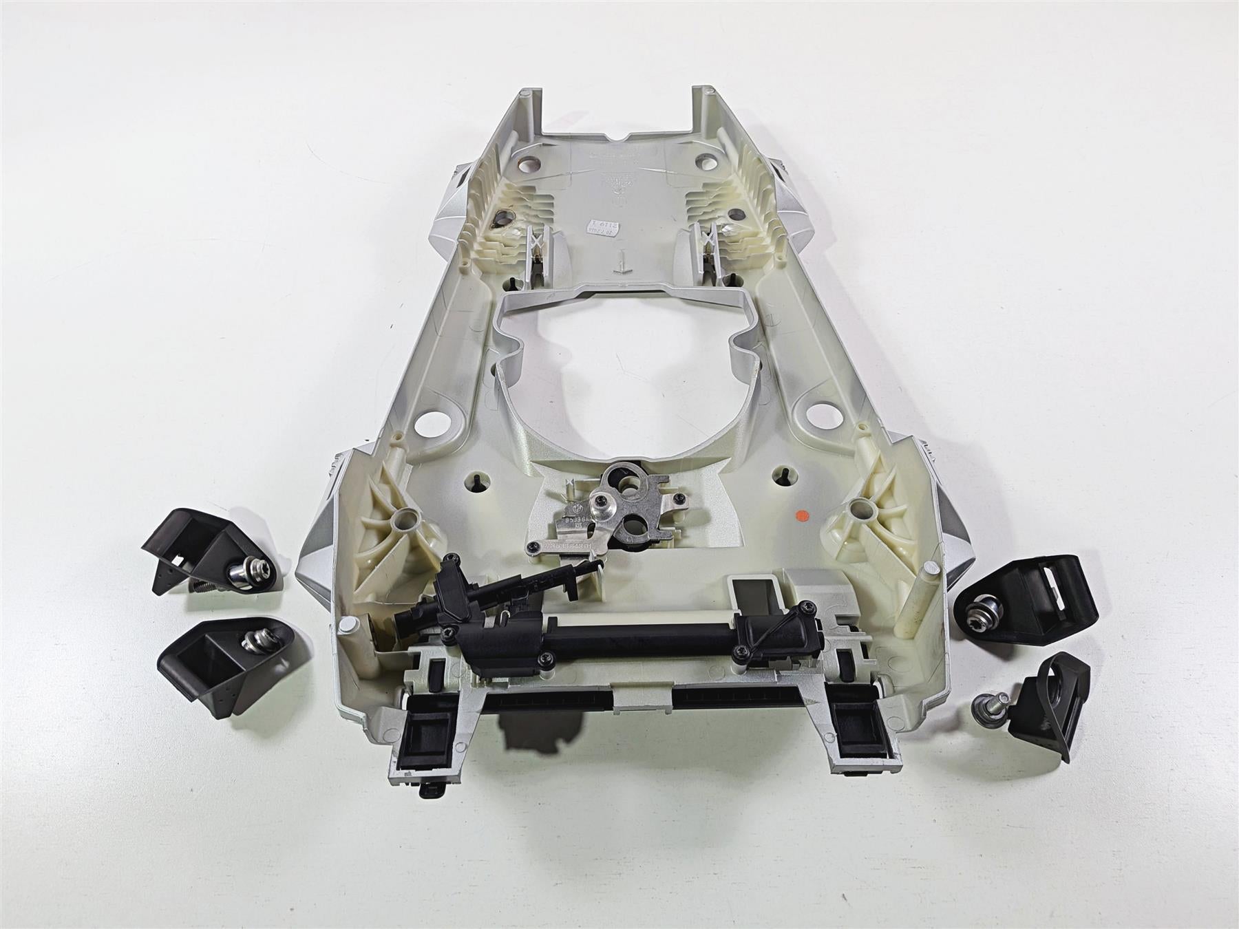 2019 BMW R1250GS K50 Rear Carrier Holder Rack Luggage Mount 46628532319 {{ shop.shopifyCountryName }} - Mototech271