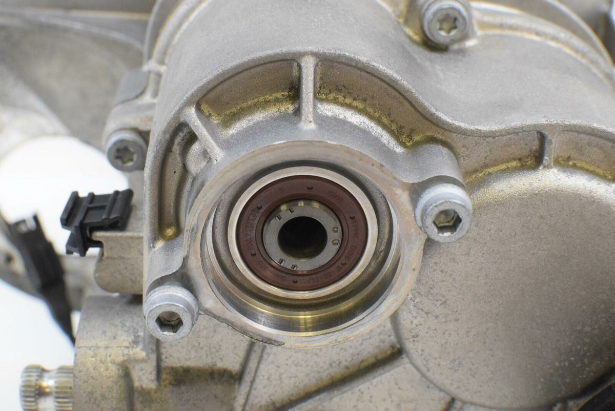 2011 BMW R1200RT R1200 RT K26 6 Speed Transmission Gear Box 23007726515 {{ shop.shopifyCountryName }} - Mototech271