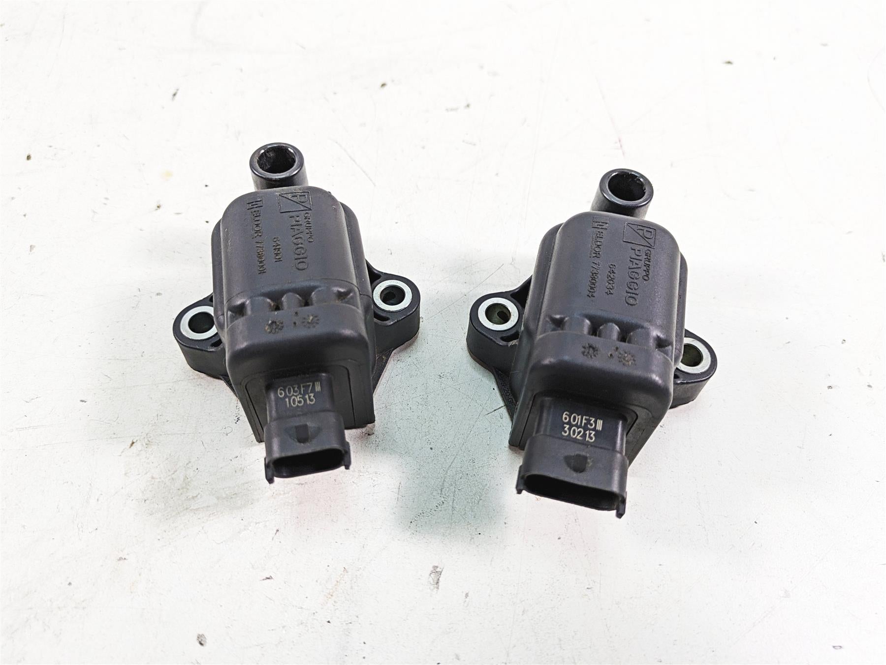 2013 Moto Guzzi V7 750 Stone Eldor Ignition Coil Set 642034 641901 77380001 {{ shop.shopifyCountryName }} - Mototech271