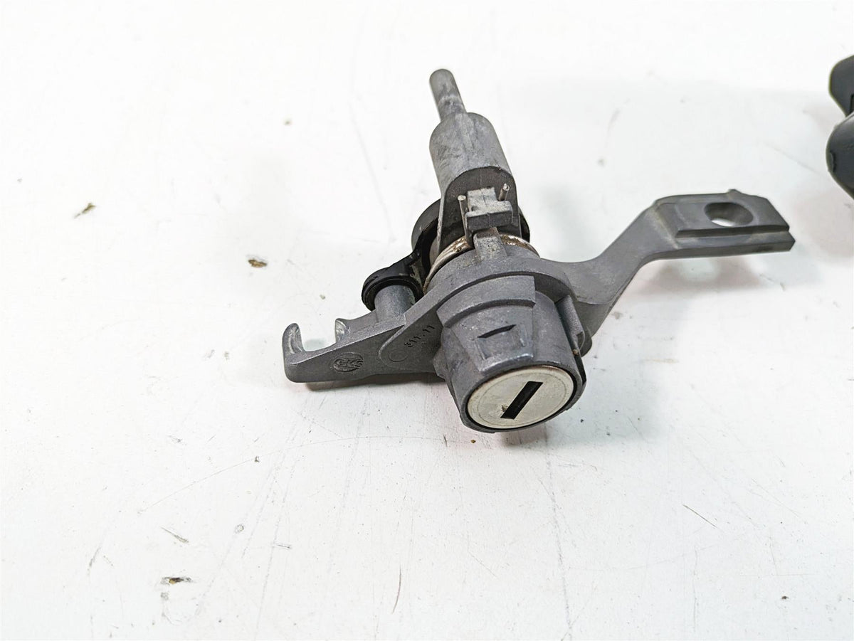 2007 BMW R1200GS K255 Adv Cdi Ignition Switch Key Locks Set 13618521661 7704861 {{ shop.shopifyCountryName }} - Mototech271