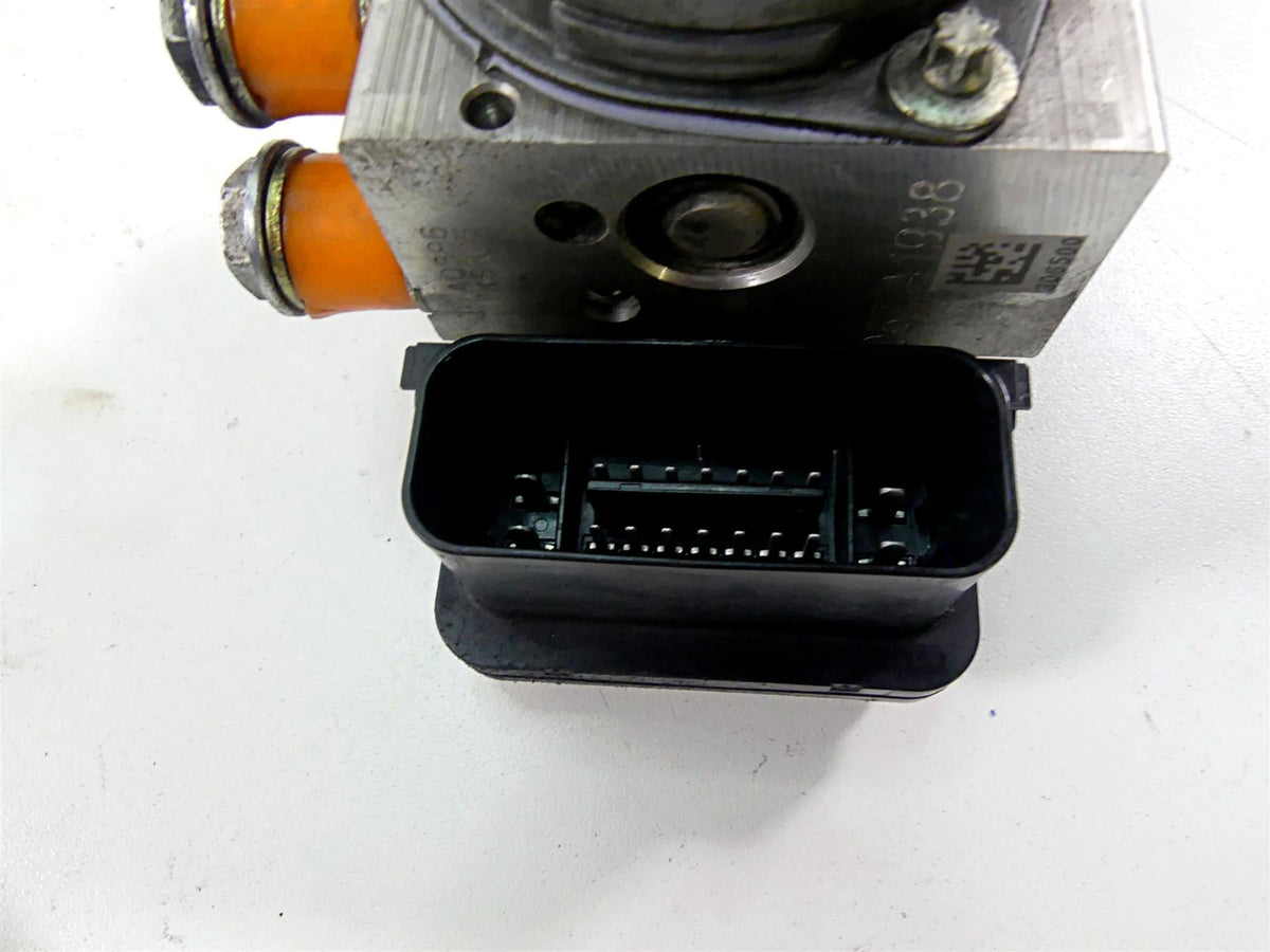 2017 Harley XL1200 CX Sportster Roadster Abs Brake Pump Module Unit 41100043C {{ shop.shopifyCountryName }} - Mototech271
