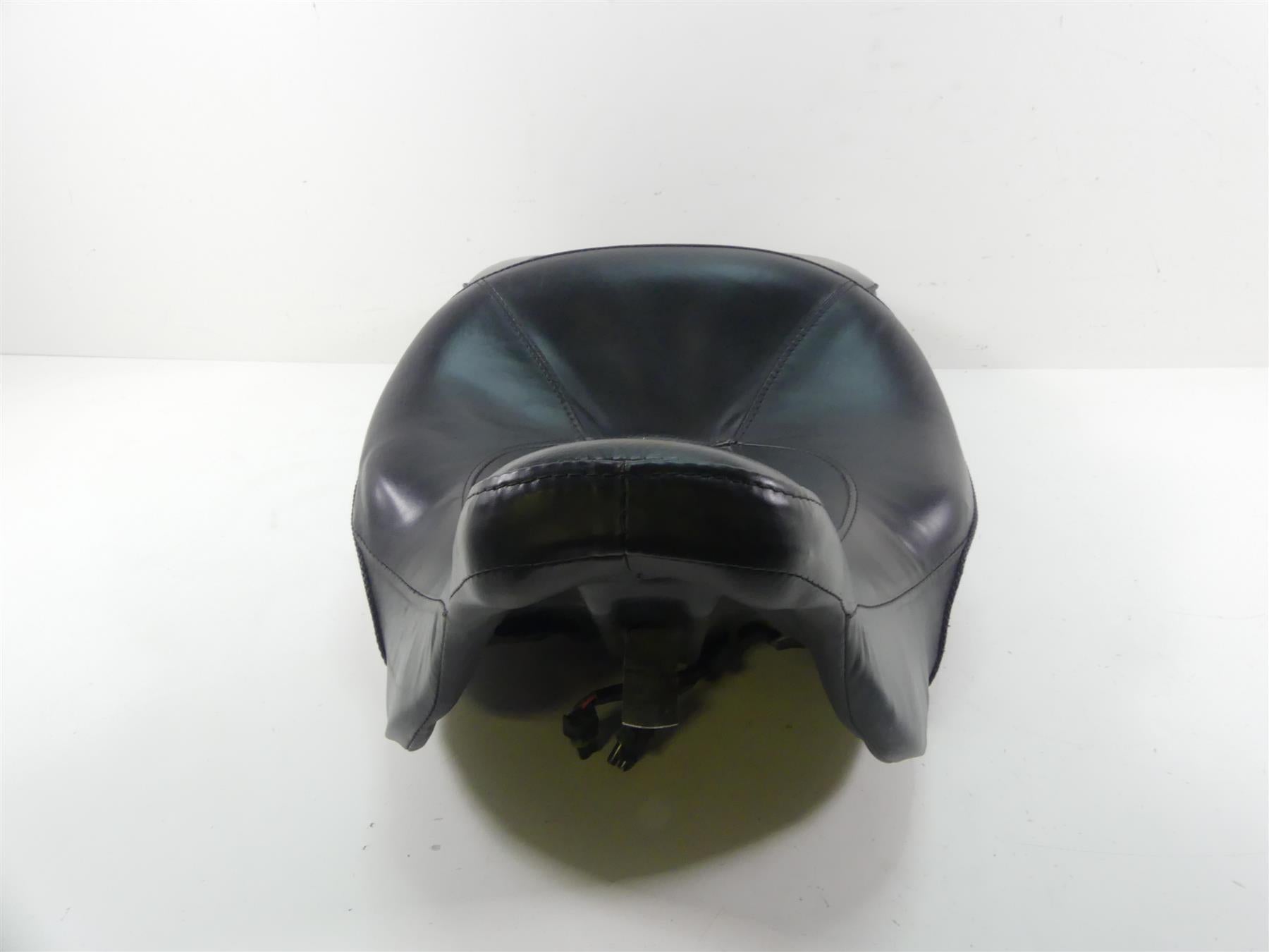2007 Harley FLHTCU SE CVO Electra Glide Heated Driver Rider Seat Saddle 51718-06 {{ shop.shopifyCountryName }} - Mototech271