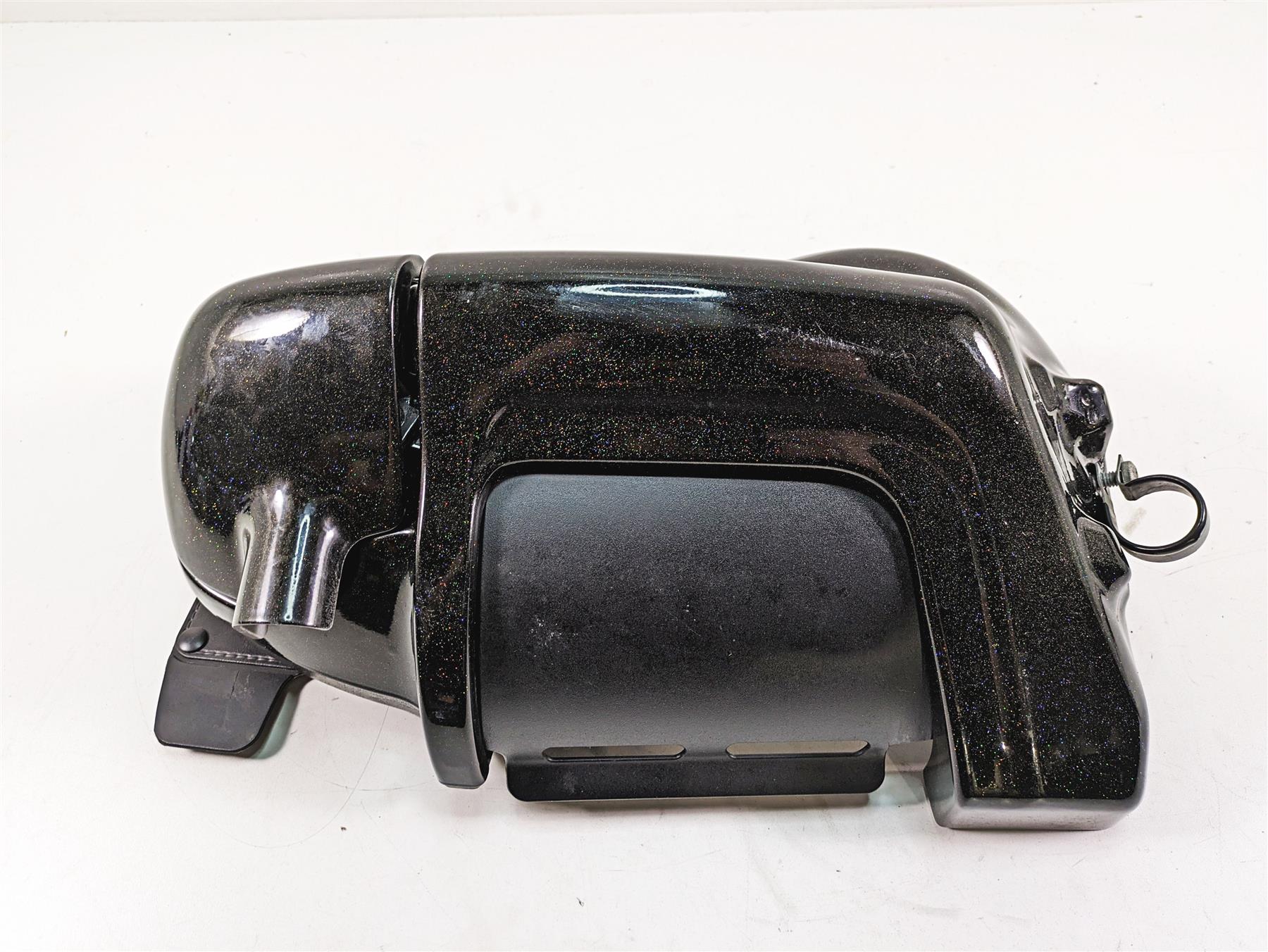 2011 Harley Touring FLTRU Road Glide Left Lower Leg Wind Fairing Cover 58816-05 {{ shop.shopifyCountryName }} - Mototech271