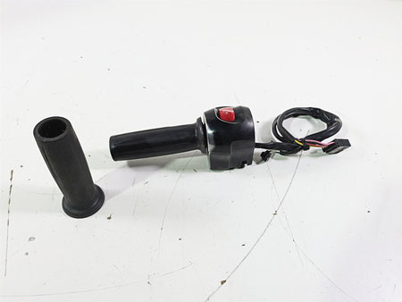 2012 Victory Cross Country Right Control Switch & Throttle 4011357 {{ shop.shopifyCountryName }} - Mototech271